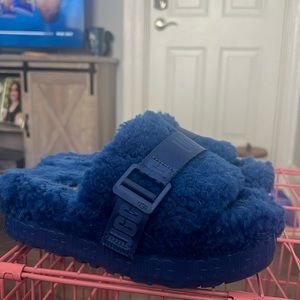 UGG FUR SLIDES